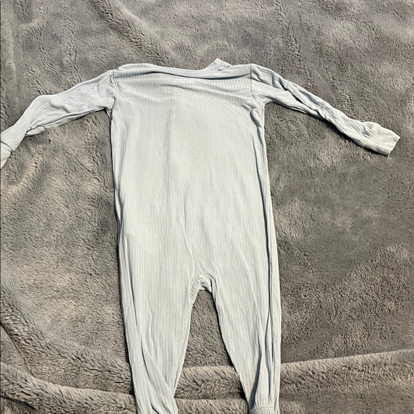 Carter's Colorful Footies Set - Cream, Green, Blue, Pink - Picture 8 of 9